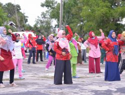 PMI Natuna Gelar Senam bersama dan Cek Kesehatan di Kecamatan Bunguran Selatan