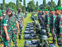 Pangdam V/Brawijaya Tinjau Kesiapan Satgas Yonif 511/DY dalam Rangka Operasi Pamtas Darat RI-PNG