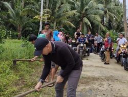 Wakil Bupati Natuna Laksanakan Gotong Royong Bersama Masyarakat Desa Payak