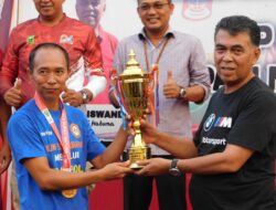 Temadu FC Juara 1 Sepak Bola Piala Bupati Naruna