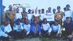 Bupati Natuna Serahkan Traktor Roda 4 untuk Kelompok Tani